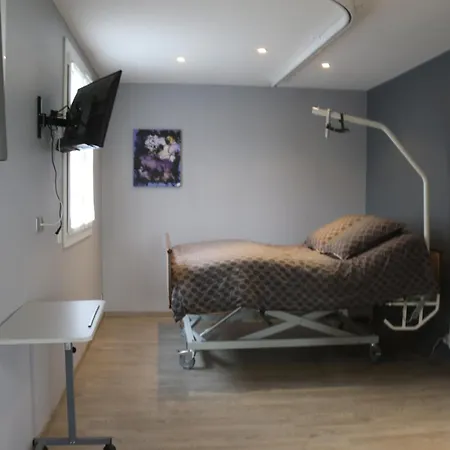 Maison Pmr Hoddice Ferienhaus *