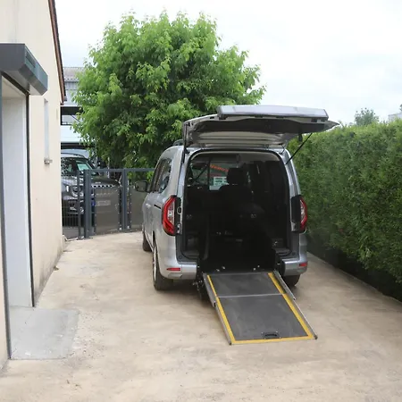 Maison Pmr Hoddicé Hébergement de vacances